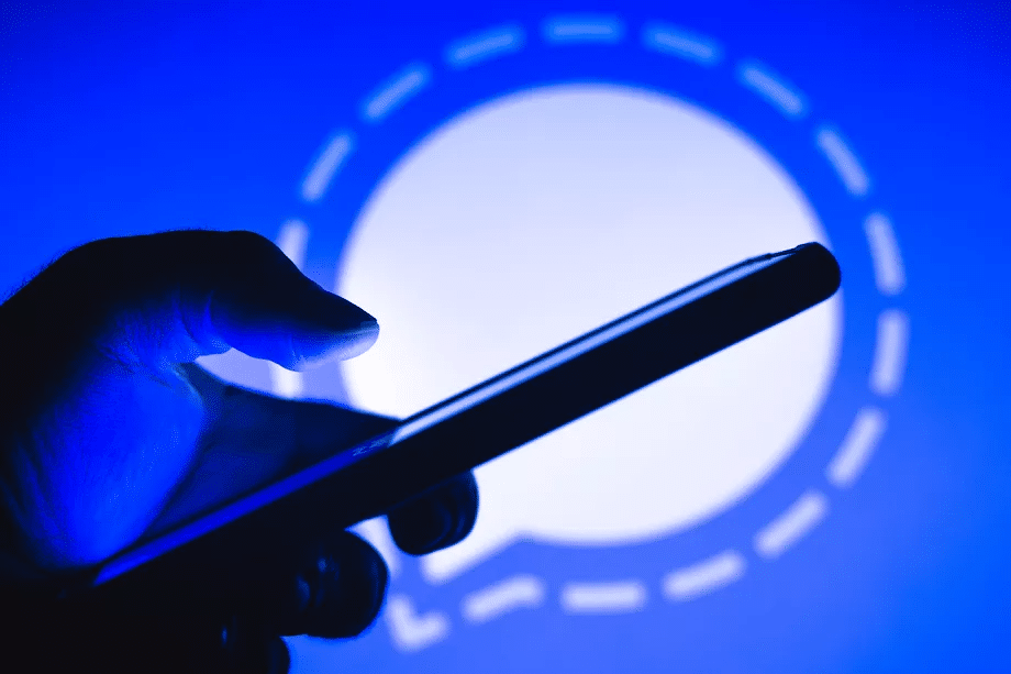 Signal is back after an outage that lasted more than 24 hours